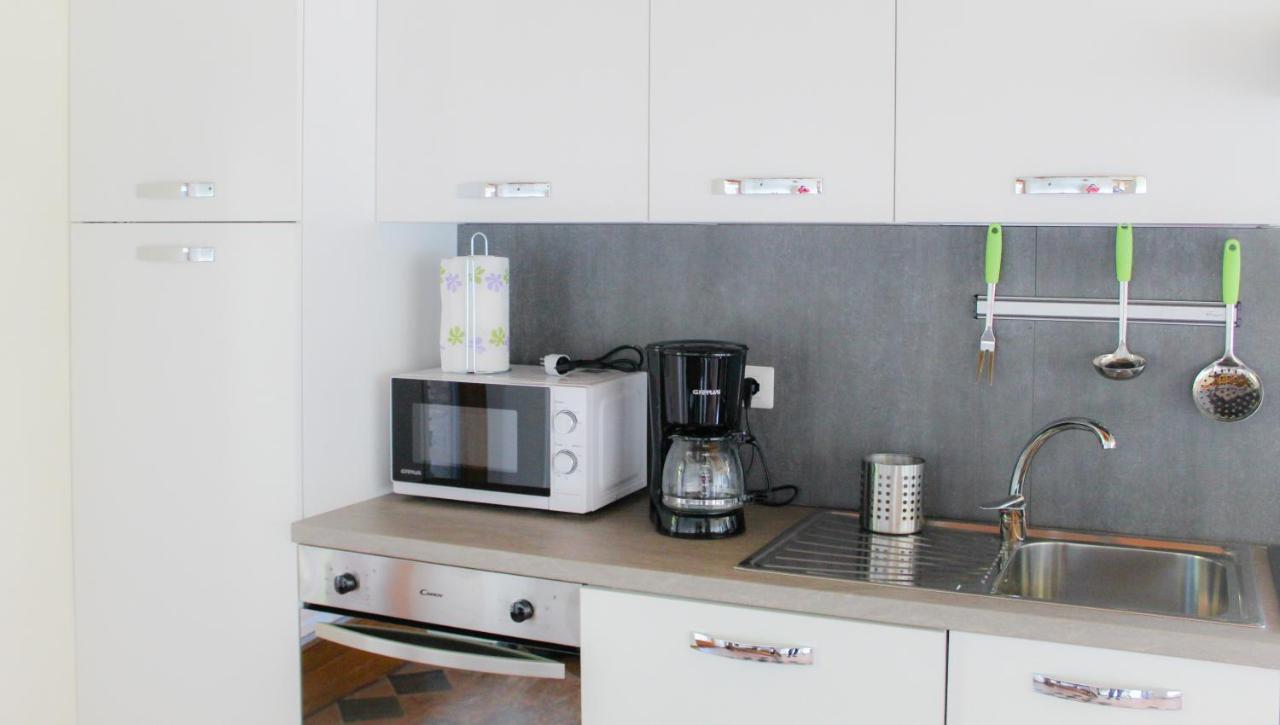 Residenza Castellum Apartment Stazzona Екстериор снимка